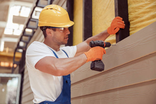 Best Siding Removal and Disposal  in Briarcliff, TX